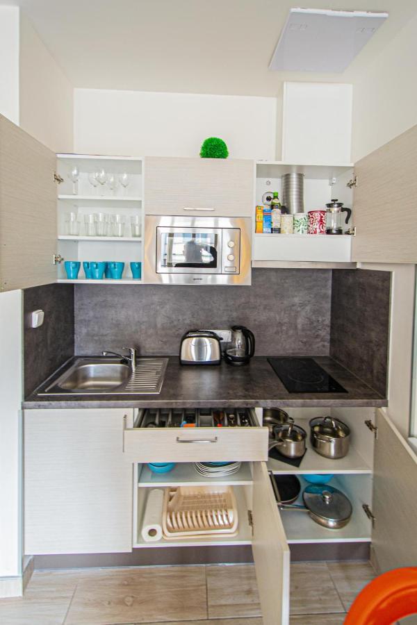 Executive Bright Apt. By Ruterra Prag